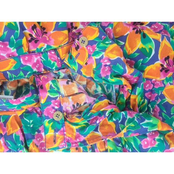 Vintage 80s Vibrant Floral Midi skirt Pleated With Pockets! Button Close - Picture 6 of 9